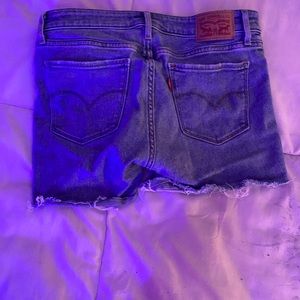 Levi shorts
